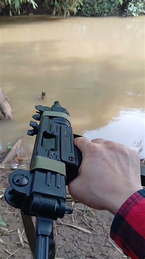 KWC Mini UZI full auto