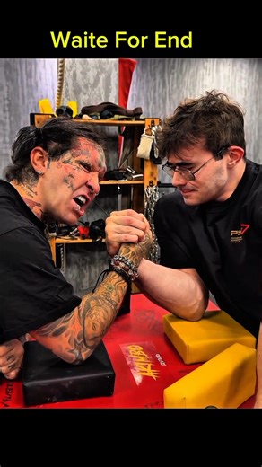 Akimbo vs funny Guy Arm Wrestling Battle | Akimbo vs Cleaner Arm WrestlingMatch#jamshid#akimbo