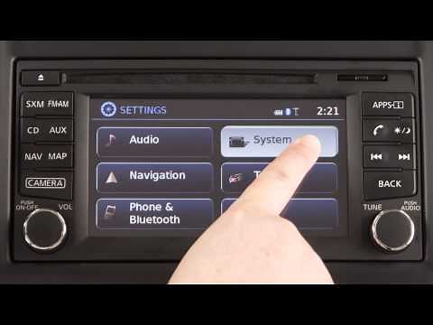 2015 Nissan Versa Sedan - Setting the Clock