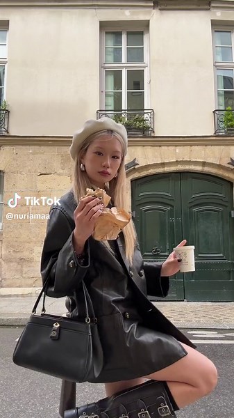 Beret Hat Fashion in Paris - Outfit Ideas and Style Tips