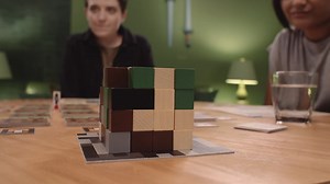 19K views | Minecraft: Builders & Biomes je strategickou deskovou hrou, která vás vtáhne do kouzelného světa kostiček a dobrodružství. Hrajte jednu z pěti akcí a ovládněte hranatý svět Minecraft: 1️⃣ Těžte potřebné suroviny. 2️⃣ Stavte velkolepé stavby. 3️⃣ Rozšiřujte sbírku zbraní. 4️⃣ Bojujte s nebezpečnými moby. 5️⃣ Prozkoumejte svět Minecraft. bit.ly/MinecraftHra | Ravensburger | Facebook