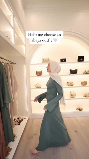Which is your favorite? These are all from @Veiled! Use code LEENASNOUBAR for 10% off 💗 #modestbrands #veiledcollectiondress #modestdresses #modestfashion #abayas #abayagirls #abaya #modest #hijab #hijabi #elegant