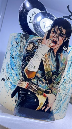 MJ themed birthday cake #michealjackson#themedcake#birthdaycake#buttercream#londoncakes