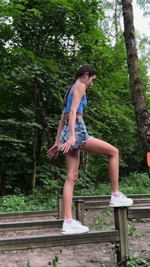 Milanka Kudel: A Journey Through Nature 🌸