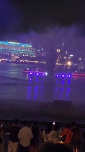 The best free light & water show in Singapore #spectralightshow #marinabaysands #singapore | Tâm Diệu