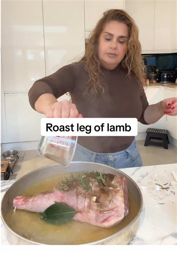 Delicious Roast Leg of Lamb Recipe for Any Occasion