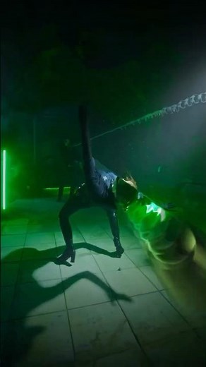 How They Made Bullet Time Underwater With 60 Cameras
