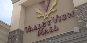 Valley View Mall retailers prepare to reopen Friday