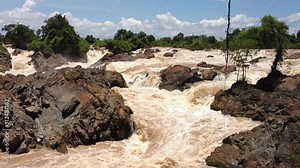 Li Phi Falls, The Big Waterfalls on Don Khon island, Champasak province, south Laos