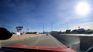 clip-1098727527-chicago-illinois-december-1-2021-traffic-on