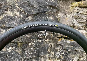 Goodyear Eagle F1 R Tubeless Complete tyre