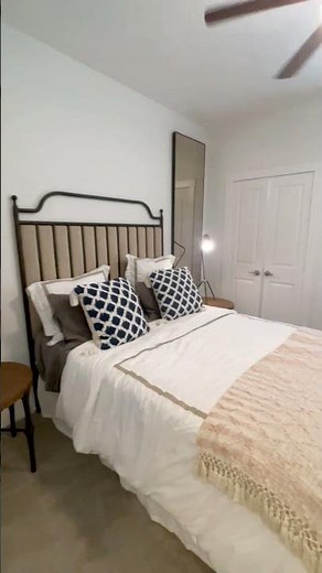 Modern Living in Cypress | Lakeside Row 2 Bed, 2 Bath Apartment B2 Floorplan Tour #realestate #home