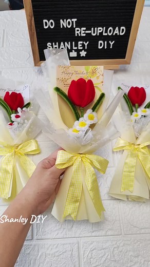 How to Wrap Single Tulips: Step-by-Step Tutorial