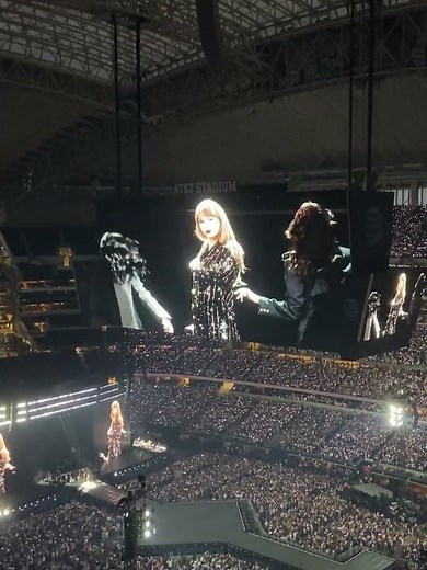 Start of "The Man" - Taylor Swift's Eras Tour ARLINGTON NIGHT 1