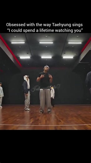 Obsessed with Taehyung's singing 🥹 BTS SWIM Dance practice,, #bts #btsmember #v #taehyung