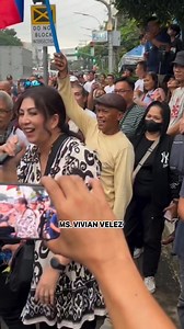 The moment we learned Romualdez was out as we protested in front of the House of Representatives. This is only the beginning 👊 #ReformaPilipinas Ctto 🎥 Engr Berto | Vivian Velez