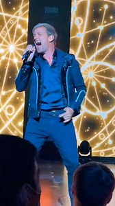 Indulge in the spotlight moments of Kian Egan during Westlife's The Hits Tour in Toronto! These fancams zoom in on Kian's electrifying presence on stage. Are you looking for Kian Egan fancams? Don't worry, we've got you covered! Press play and immerse yourself in three minutes and fifty-two seconds of pure Kian magic! ❤️ 🎥 CocoysWorld in YT #westlife #nickybyrne #kianegan #shanefilan #westlifeinternational #westlifeincanada #westlifeintoronto #westlifeinmeridianhall #westlifeinnorthamerica #wes
