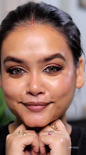 Foxy Eyes Tutorial in Bengali ✨️👀 #explorespagesensual #foxyeyes #foxyeyesmakeup #foxyeyestutorial #darkfemininemakeup #fyp #makeuptutorial #trending #trendingaudio #glamontube | GLAM on TUBE