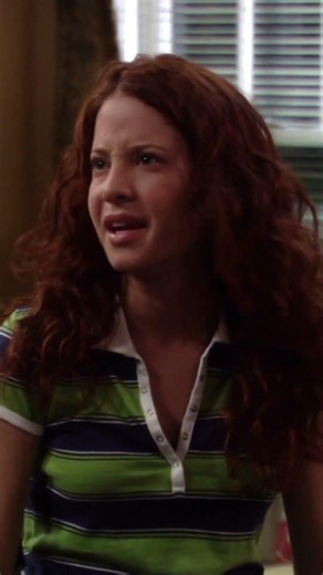 "See, like a whip!" | 8 Simple Rules S1 Ep6