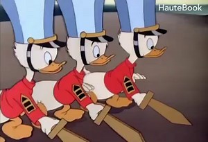 #DonaldDuck imagines the sound of bee buzzing is the sound of approaching Japanese forces. :P And then see what happens in this second part of the movie ''Home Defense'' (1943). | HauteBook