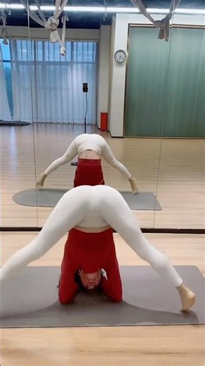 Yoga Split and Handstand Challenge for Flexibility & Strength #shorts