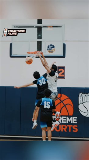 7-foot-4 Punjabi JG Singh has guard skills! People are calling him the Indian Wemby 😳 @jagmeett_singhh