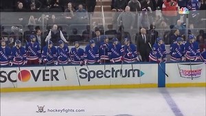Wayne Simmonds Philadelphia Flyers vs Anthony DeAngelo New York Rangers Full video: hockeyfights.com/fights/139844 | hockeyfights.com