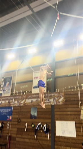 Trampoline Tricks and Gym Skills with Jules Fages
