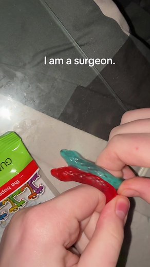 lifepov (@lifepov11)’s video of i am a surgeon