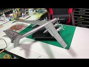 Trumpeter 1/72 Tu-95 bear