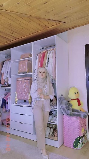 Organizing Your Wardrobe: Tips and Ideas