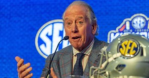 Archie Manning shares high praise for Lane Kiffin amid strong run at Ole Miss