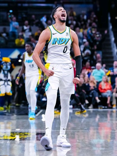 Tyrese Haliburton hits a crazy game winner against OKC in Game 1 of the Finals! 🏀 One of the most intense finishes we've seen! 📺 Watch 'til the end and don't forget to like, comment, and subscribe for more NBA highlights! #Haliburton #NBAFinals #GameWinner #okcvind