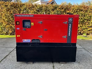 Starting up Himoinsa HYW yanmar 20 kVA Aggregaat generator