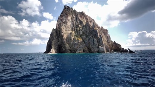 Lake, Stream, Swamp, Tree, Sky