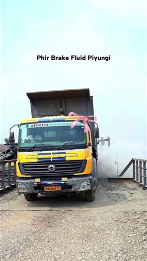 Shriram Group Truck in Action | Strong & Powerful Construction Transport | Construction Truck