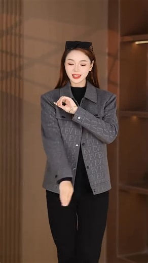 Top Brend Xalollik foydadan ustun☝️ on Instagram: "Narxi qiziq bulsa + qoldirin #Moda #Trend #Fashion #Style #Stylish #StreetStyle #StreetWear #CasualStyle #ClassicStyle #OOTD #Outfit #OutfitIdeas #Trendda #TrendStyle #Look #DailyLook #FashionLook #StyleOfTheDay"