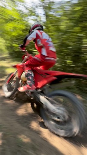 Tuesday feels better with a little 2‑stroke enduro in the mix. 👌#GASGAS #GetOnTheGas #2Stroke