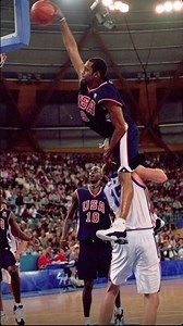 El MEJOR MATE DE LA HISTORIA, por Vince Carter 😨💯 #baloncesto