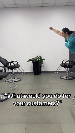 We would do anything for you 🙂‍↕️✨ #kahlothreading #rgv #956 #fyp #viral #salonhumor #salon