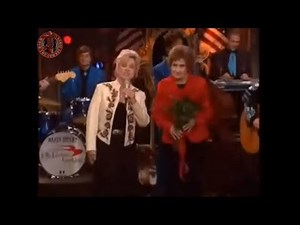 Kitty Wells - It Wasn't God Who Made Honky Tonk Angels