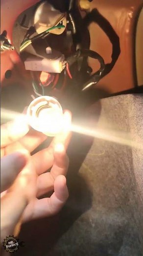 How To Replace BRAKE LIGHT BULB #shorts #cartips #cardiy #automotive #automobile #carhacks #brakes