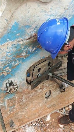 Pulling the reversing valve cover works perfectly, no matter how tight it is.