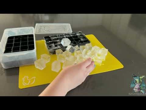 Showcasing ROTTAY Easy Release Ice Trays for Freezer