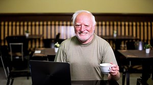 “My life is amazing now!” – interview with Hide the Pain Harold