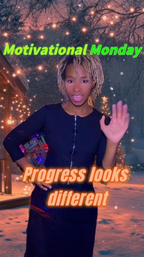 April Flowers on Instagram: "Motivational Monday ✨ Progress doesn’t always look loud or productive. Sometimes it looks like resting when you’re tired, trying again after a hard week, or simply showing up when life feels heavy. This season, don’t measure yourself by how much you do — measure yourself by how often you choose not to quit. You’re still moving forward, even when it doesn’t feel like it. Give yourself permission to move gently today. 💛 Hashtags: #ContentCreator #MotivationalMonday #D