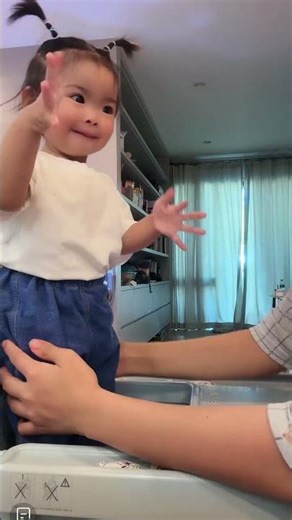 Sandee dances adorably.