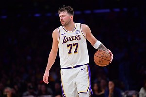 What Happened to Luka Dončić, and Is He Playing Tonight? Latest on the Lakers Superstar’s Status vs. Raptors