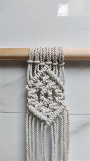Macrame Design #macrame #beginners #diymacrame #macrameforbeginners #macramedesign #macramepattern