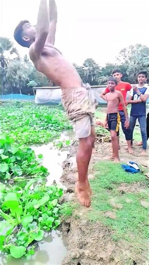 নতুন ডিগবাজি শিখছে 😱😎 #backflip #publicreactin #viralvideo newflip